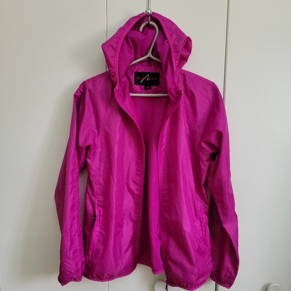 Beautiful fuschia pink Alpinetek windbreaker. Size small. - Picture 10 of 10